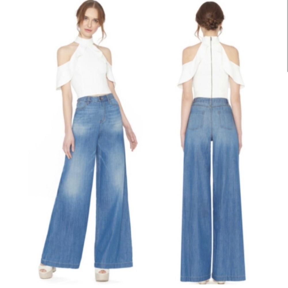 NWT MSRP$275 Alice & Olivia Betsy super flared jeans Sz 24